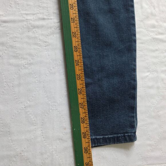 Vylette Woman's Blue Jeans size 5/27W - Picture 8 of 8